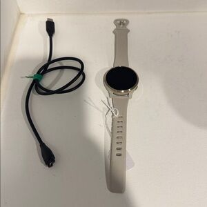 Garmin Venu 2S h with Cream Band and Black Face